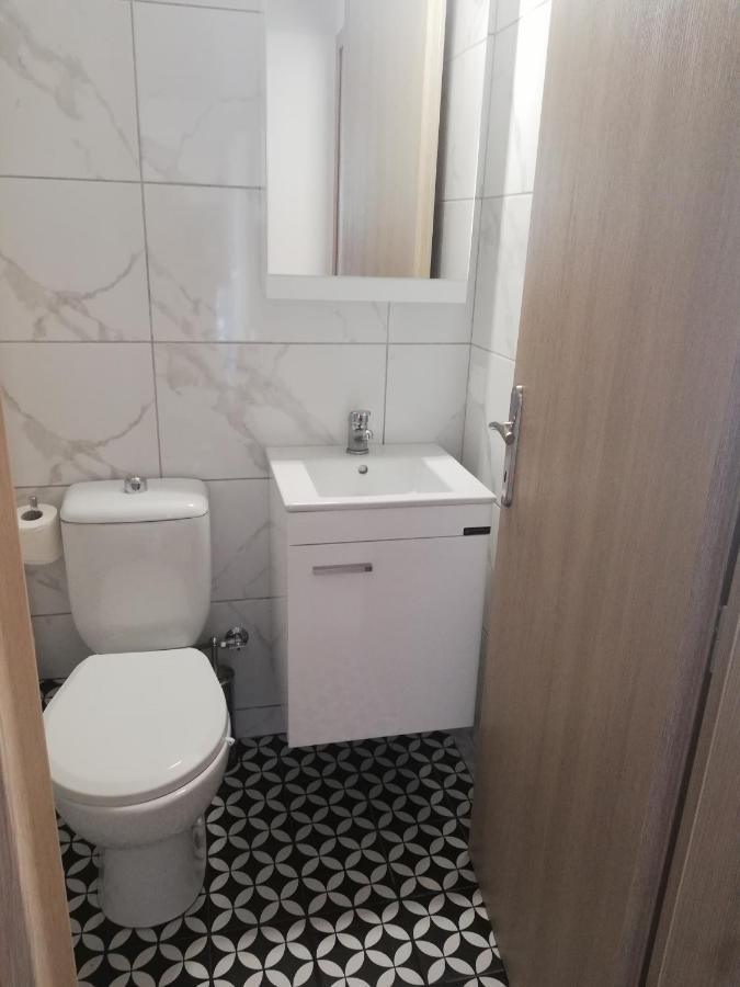Iris 3 * Paralia Katerinis
